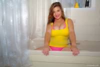 Lost Hannah yellow 2 w7ragr4e20