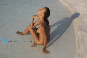 Katya Clover - Happy Life - x50 p7rcitjuf0