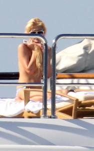 Paris Hilton nude US exhibitionist celebrity-i7rdg96sm7.jpg