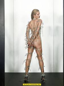 Paris-Hilton-nude-US-exhibitionist-celebrity-37rdg7l7dk.jpg