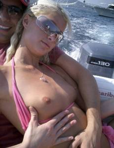 Paris Hilton nude US exhibitionist celebrity-h7rdg82hjv.jpg