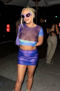 Tana-Mongeau-in-LA-Party-with-Her-Tits-Out%21-v7rd0hmfj0.jpg