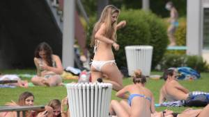 Voyeur Spying College Bikini Teens In Park-q7rf8rsjsm.jpg