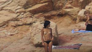 Sardinia-italy-brunette-teen-on-beach-voyeur-spy-x259-z7rfv81cp1.jpg