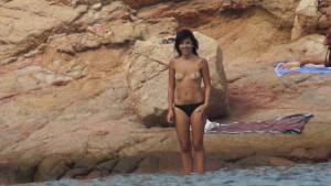 Sardinia italy brunette teen on beach voyeur spy x259-27rfv6wf00.jpg