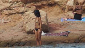 Sardinia-italy-brunette-teen-on-beach-voyeur-spy-x259-s7rfvj2e4p.jpg