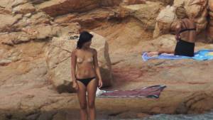 Sardinia italy brunette teen on beach voyeur spy x259-57rfv9ry4q.jpg