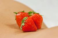 Batie S strawberries 15-k7rgewuuq3.jpg