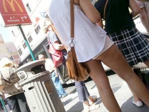 Spying Italian Girls In Shorts Candids Voyeur Spy-r7rg8dr6zf.jpg