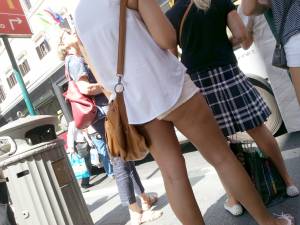 Spying Italian Girls In Shorts Candids Voyeur Spya7rg8dwzma.jpg