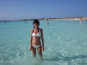 Amateur-Italien-Dreamgirl-on-Holidays-z7rgk3u51t.jpg