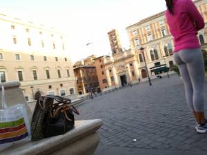 Walking through Roma Italia Candids Voyeur-j7rg7wfa6v.jpg