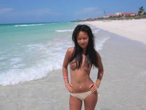 Asian Girl on Holiday - Topless pics-u7rgq5fi6i.jpg