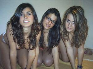 Friends Forever....Horny Spanish Babes-i7rgspxy6l.jpg