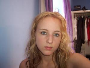 Cute blonde teen (41 pics)-07rgsg8jta.jpg