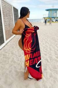 Sensational Claudia Romani Sets Miami Ablaze in a Thong Bikini Displaying Her Mex7rh1tos0x.jpg