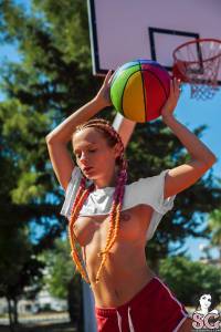 2023-05-25 Martha_Gromova - Hot basketball game77rhsixmsa.jpg