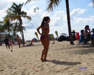 Candid Bikini Beach 07rit1exii