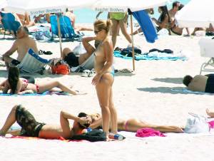 South Beach Topless Babec7rit793v1.jpg