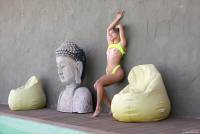 Stefani yellow bikini 25-k7r3vc866y.jpg