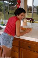 Pixie-Belle-Kitchen-Teen-Flood-f7r9rdf4rp.jpg