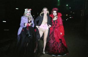 Gella, Elsa and Sonja - Just Refined 20 Years After - Halloween Night - x30-b7rkgvg3t5.jpg
