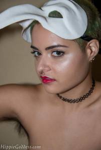 HippieGoddess Sabine Pearl 02 37rmwhjkh4