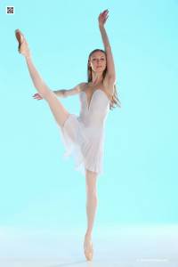 Annett-Antonio-Clemens-%28Repandi%29-Ballerina-x127-p7rnq010li.jpg
