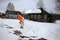 Katja nude in snow 26-n7rq0r3jjw.jpg