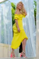 Liza B yellow dress - July 14 t7sh7ckwji