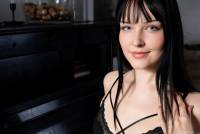 Amelia Riven piano - July 16 17shmg30g1