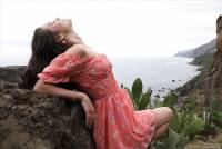 Amelia visiting Ponto do Sol - July 21 17sibd7xh3