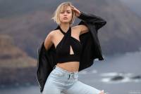 Lana Lane visiting Caniçal 23 67sid4ve4b