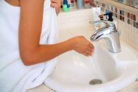 Vanessa Shy bathtub - July 25 t7sihi56b7