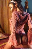 Crissy Moran - Large stitches - Bumble y7siranstx