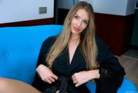 Brittany Bare blue - Aug 11 t7s1h9mivp
