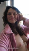 Matilda A selfies - Aug 11 f7s1hdvof5
