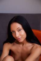 Caramella del X on couch - Aug 19 t7s22t2bfj