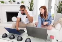 Katerina DeVille needs tech assistant - Sept 5 57s3wxpllk
