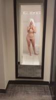 Seska.com_21.11.17.Post.Shower.Selfies_1 l7s6a743ip