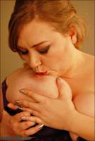 Sabina-Leigh.com_15.02.03.Spread.Eagle_1 m7s5u7lacj