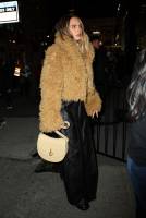 Cara Delevingne The NY Burberry Flagship Store reopening - Oct 16 d7s6reqfjw