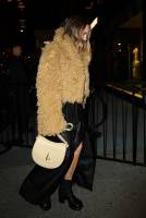 Cara Delevingne The NY Burberry Flagship Store reopening - Oct 16 77s6reulsu