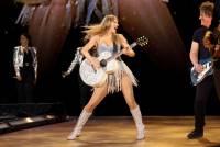 Taylor Swift performing The Eras Tour in Miami - Oct 18 t7s6u9buun