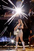 Taylor Swift performing The Eras Tour in Miami - Oct 18 17s6u89mzh