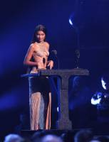 Zendaya - 2024 Rock & Roll Hall Of Fame Induction Ceremony - Oct 19 n7s6wa94wc