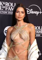 Zendaya - 2024 Rock & Roll Hall Of Fame Induction Ceremony - Oct 19 w7s6wb9h6h