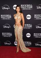 Zendaya - 2024 Rock & Roll Hall Of Fame Induction Ceremony - Oct 19 07s6wbsxtr