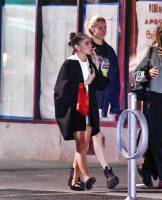 Shailene Woodley & Zoë Kravitz dinner at Buvette in NYC - Oct 22 c7s7dpqspj