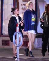 Shailene Woodley & Zoë Kravitz dinner at Buvette in NYC - Oct 22 c7s7dpu3b5